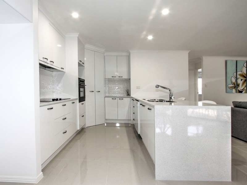 2 Woralie Way, Urraween QLD 4655