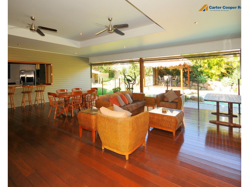 9-11 Gundesen Drive, Urraween QLD 4655