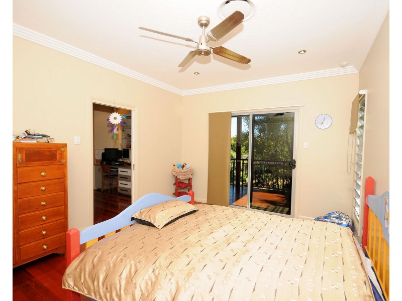 9-11 Gundesen Drive, Urraween QLD 4655