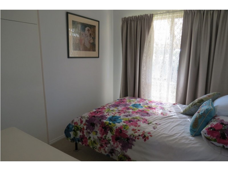 1 Nullor Street, Scarness QLD 4655