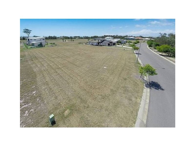 57 Barramundi Drive, Burrum Heads QLD 4659