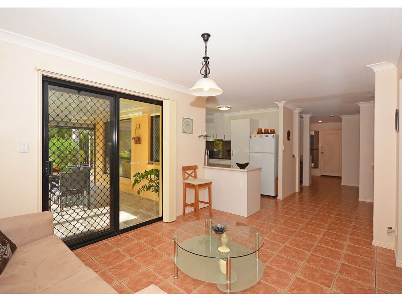 61 Bowerbird Avenue, Eli Waters QLD 4655