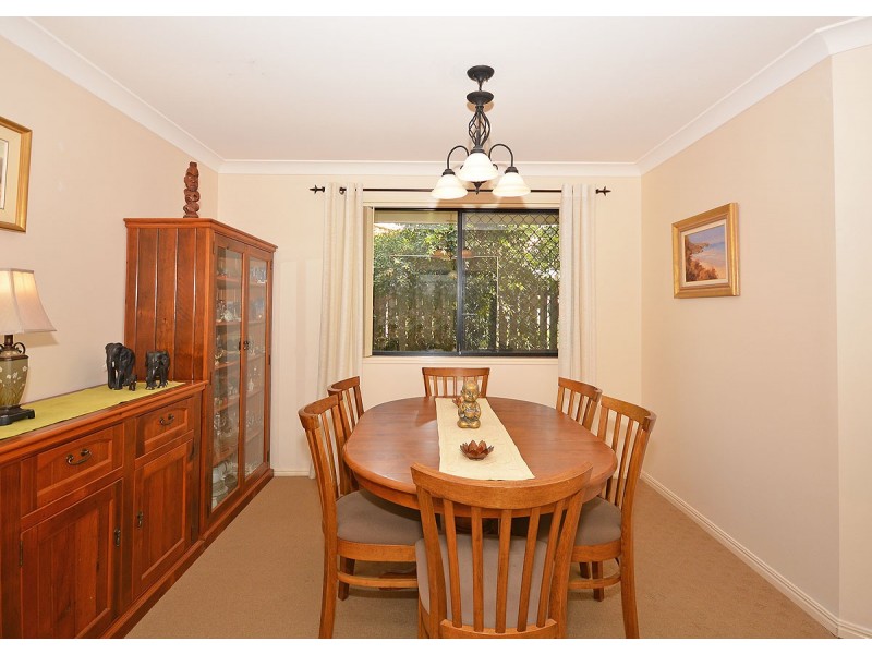 61 Bowerbird Avenue, Eli Waters QLD 4655