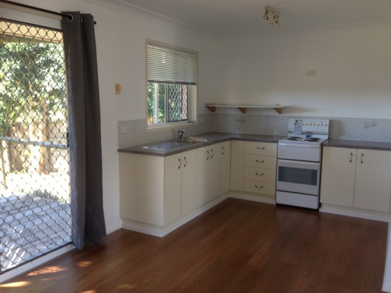 12 Annette Street, Dundowran Beach QLD 4655
