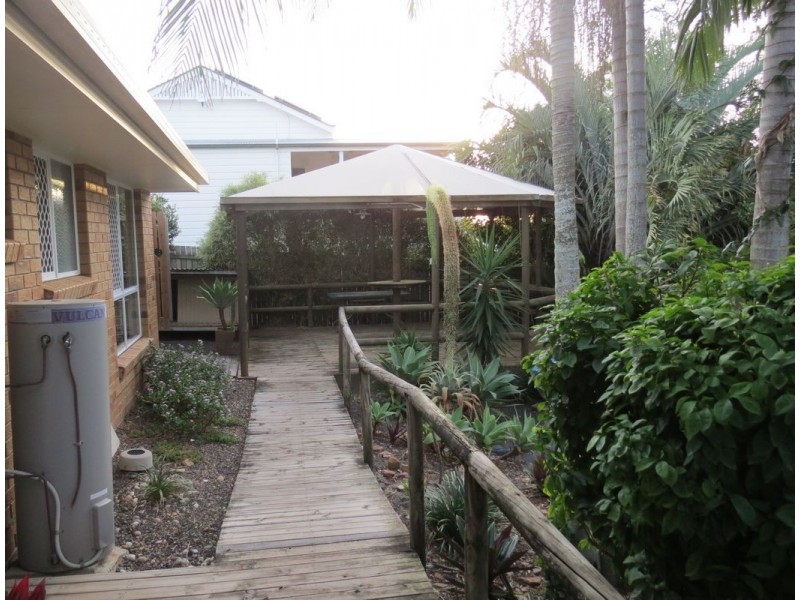 12 Annette Street, Dundowran Beach QLD 4655