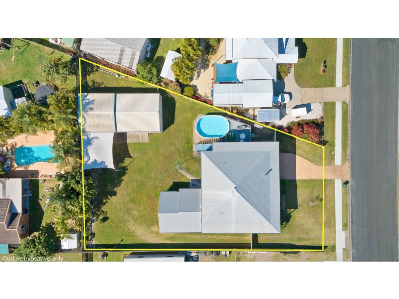 40 Vanda Street, Urangan QLD 4655