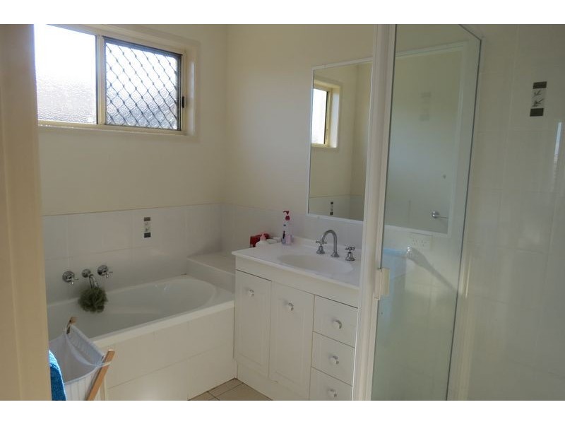 6 Protector Way, Eli Waters QLD 4655