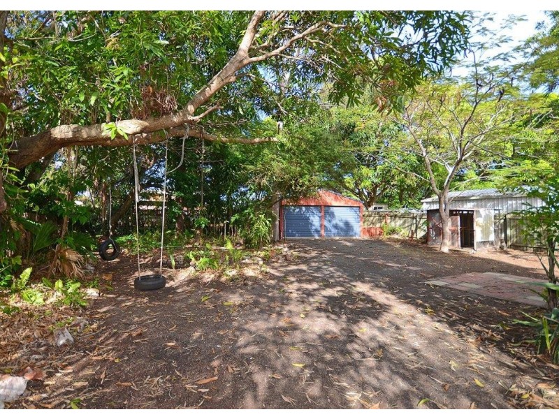 7 Hibiscus Street, Urangan QLD 4655