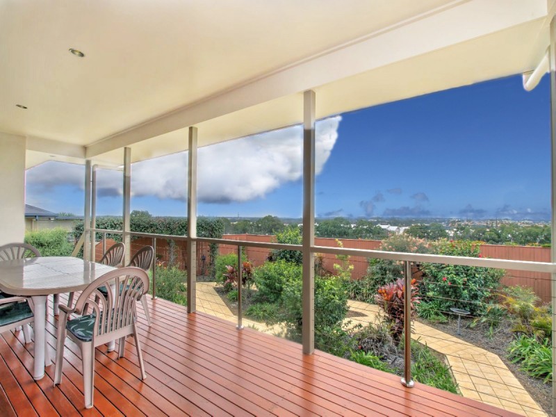 55 Gundesen Drive, Urraween QLD 4655