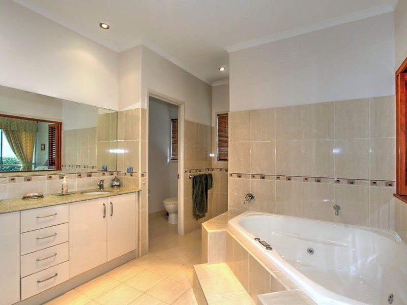 55 Gundesen Drive, Urraween QLD 4655