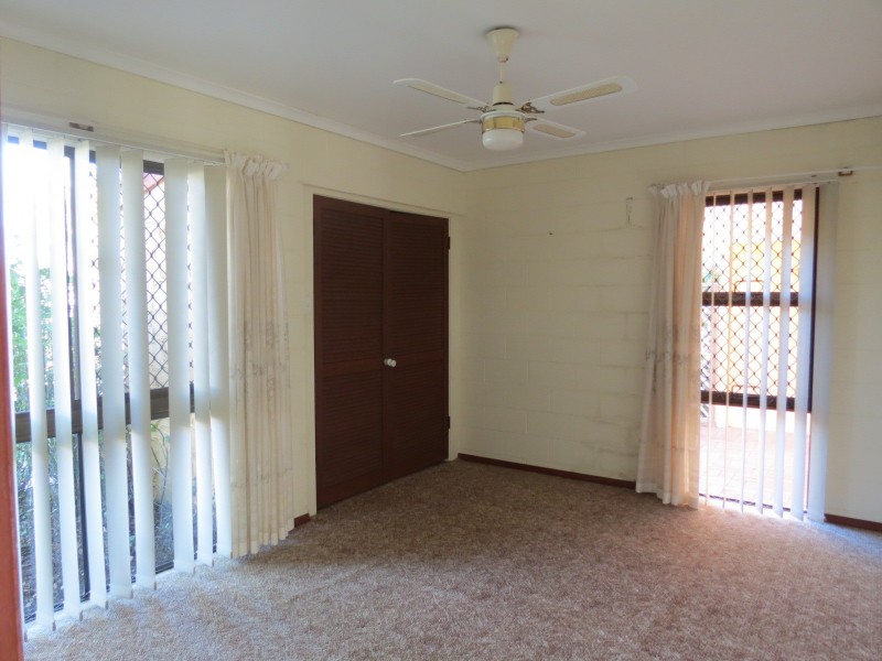 150 Elizabeth Street, Urangan QLD 4655