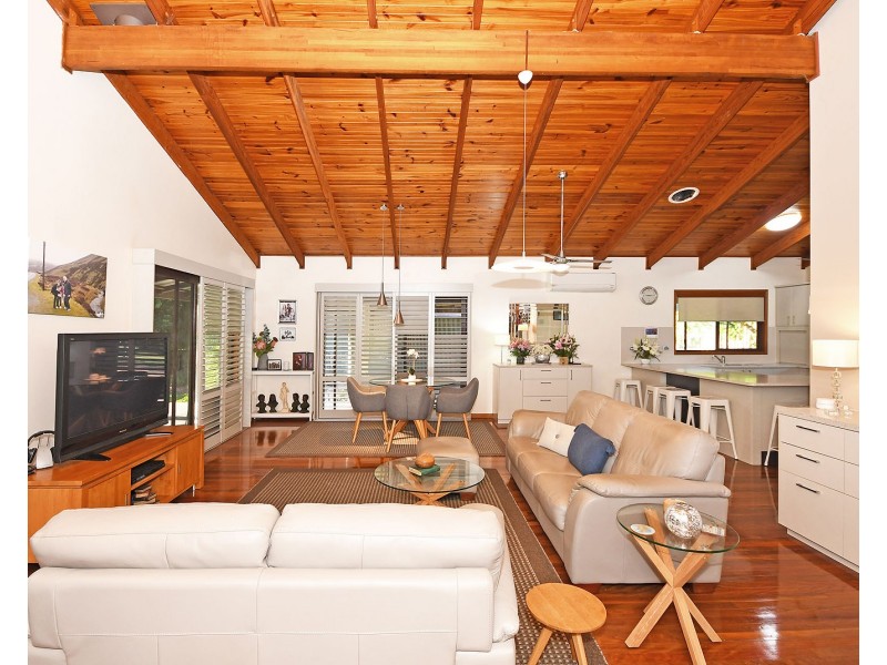 7 Windemere Road, Wondunna QLD 4655