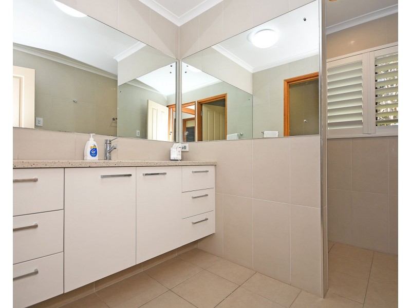 7 Windemere Road, Wondunna QLD 4655