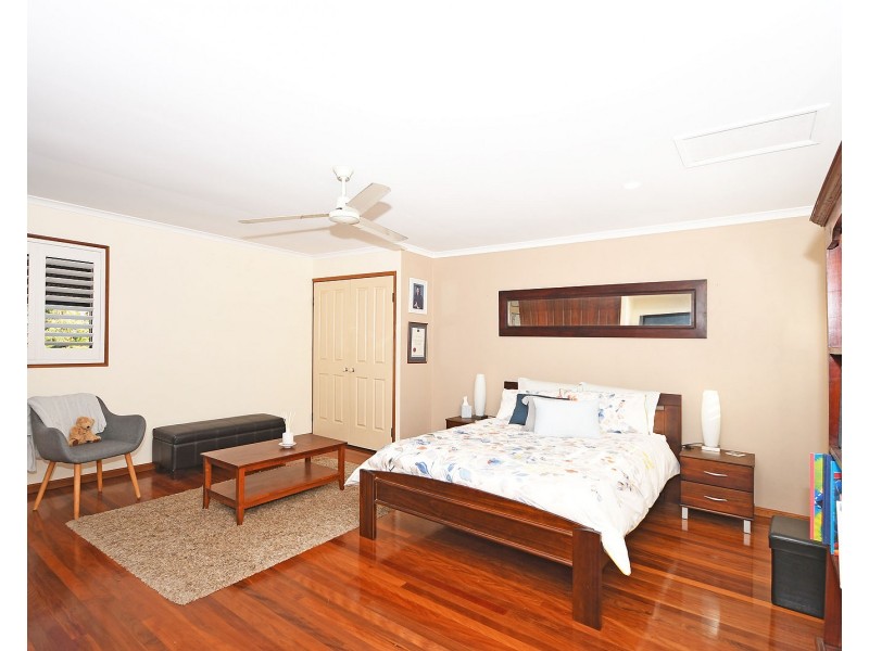 7 Windemere Road, Wondunna QLD 4655