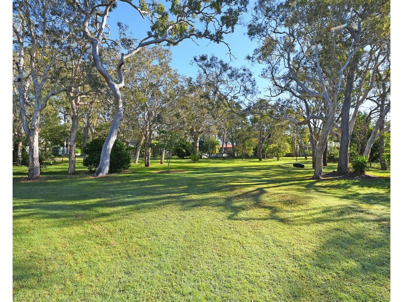 7 Windemere Road, Wondunna QLD 4655