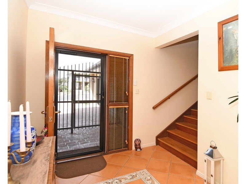 5 Eurong Avenue, Pialba QLD 4655