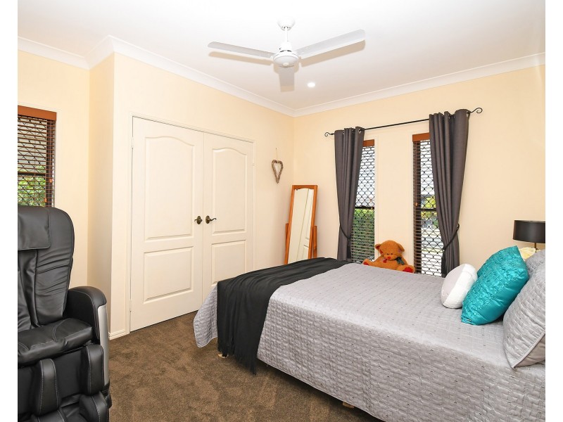 5 Eurong Avenue, Pialba QLD 4655