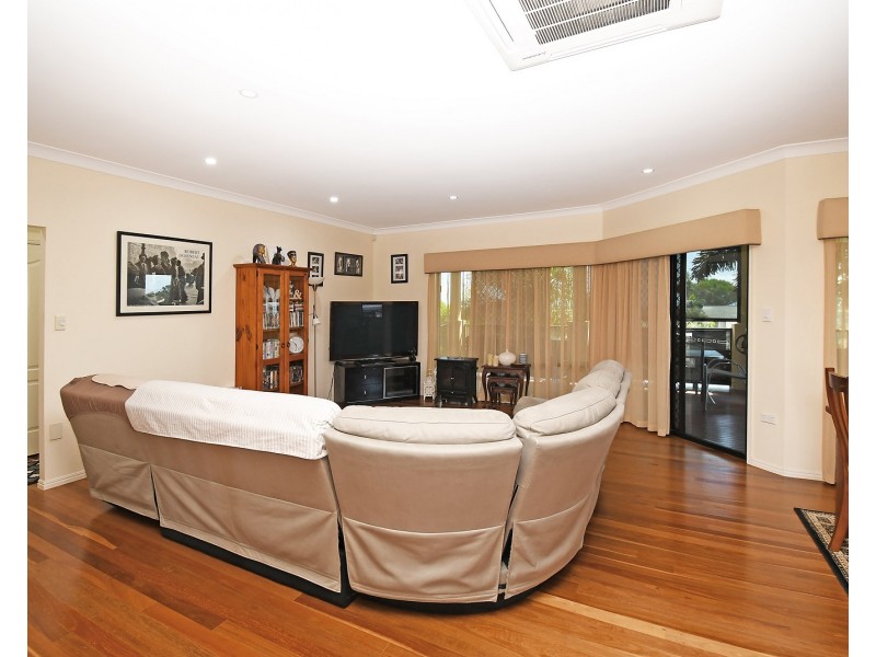 5 Eurong Avenue, Pialba QLD 4655