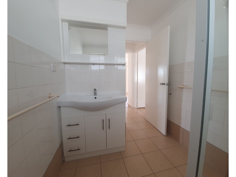 7/64 Taylor Street, Pialba QLD 4655