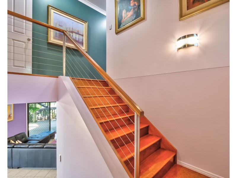 10-12 Doss Court, Urraween QLD 4655