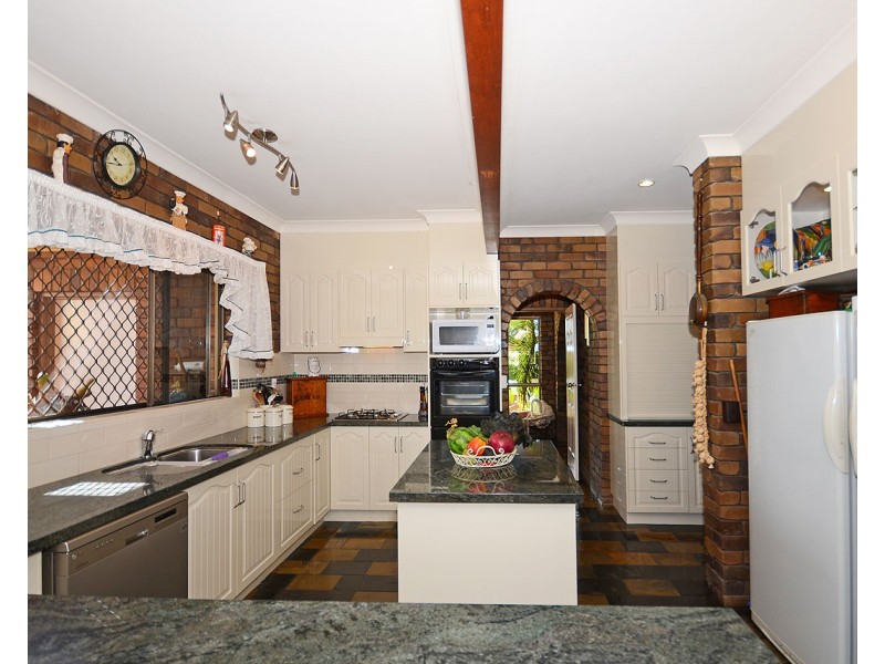 7 Craig Crescent, Pialba QLD 4655