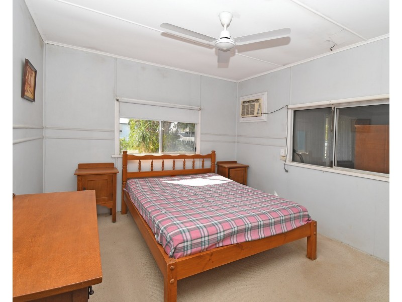 129 Long Street, Point Vernon QLD 4655