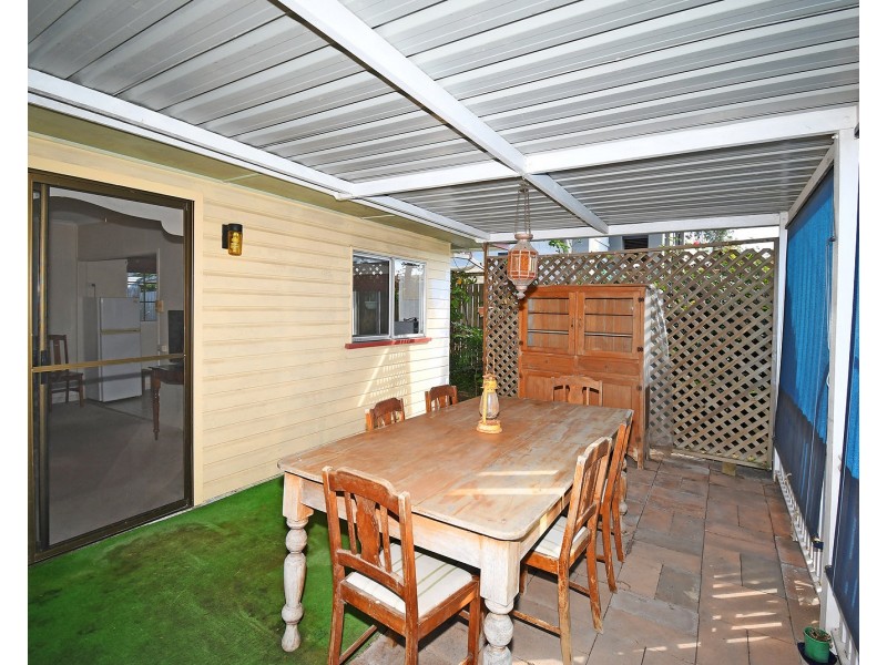 129 Long Street, Point Vernon QLD 4655