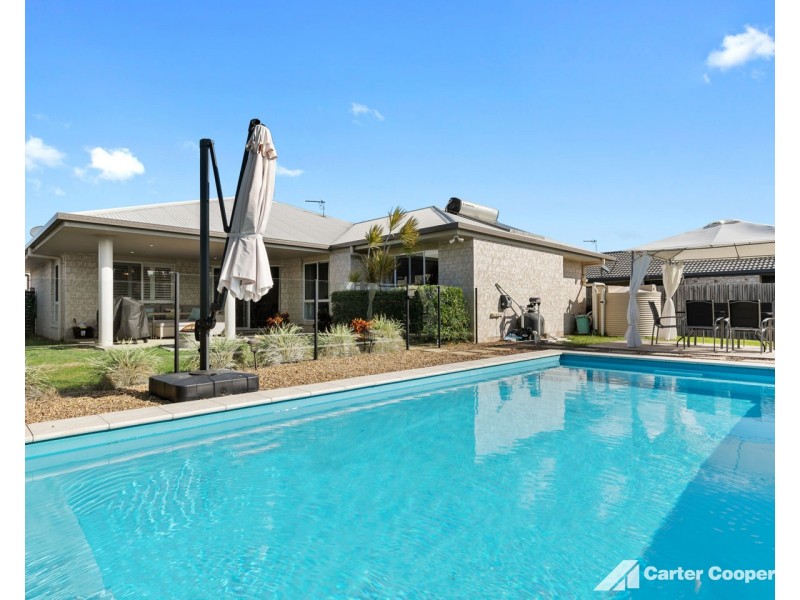 11 Duke Court, Urraween QLD 4655