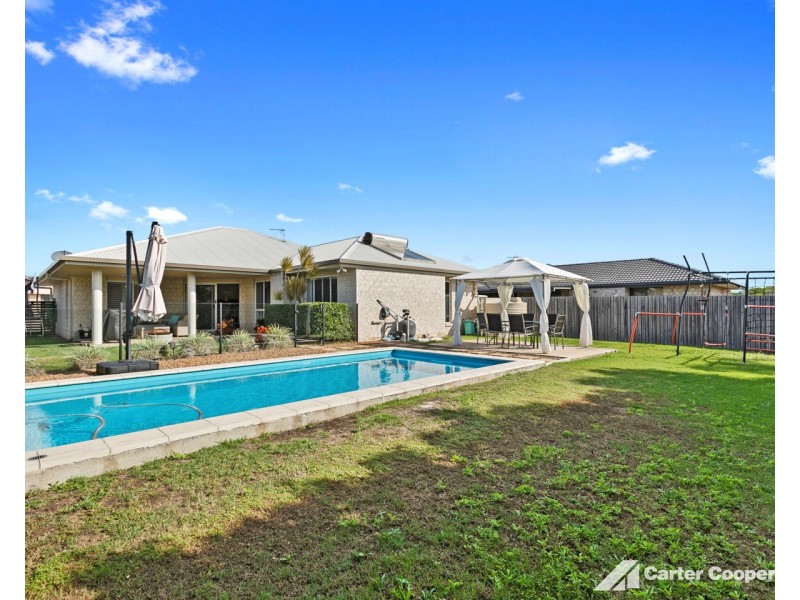 11 Duke Court, Urraween QLD 4655