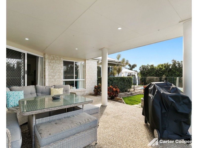 11 Duke Court, Urraween QLD 4655