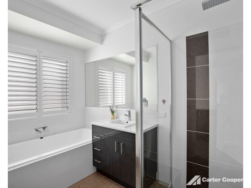 11 Duke Court, Urraween QLD 4655