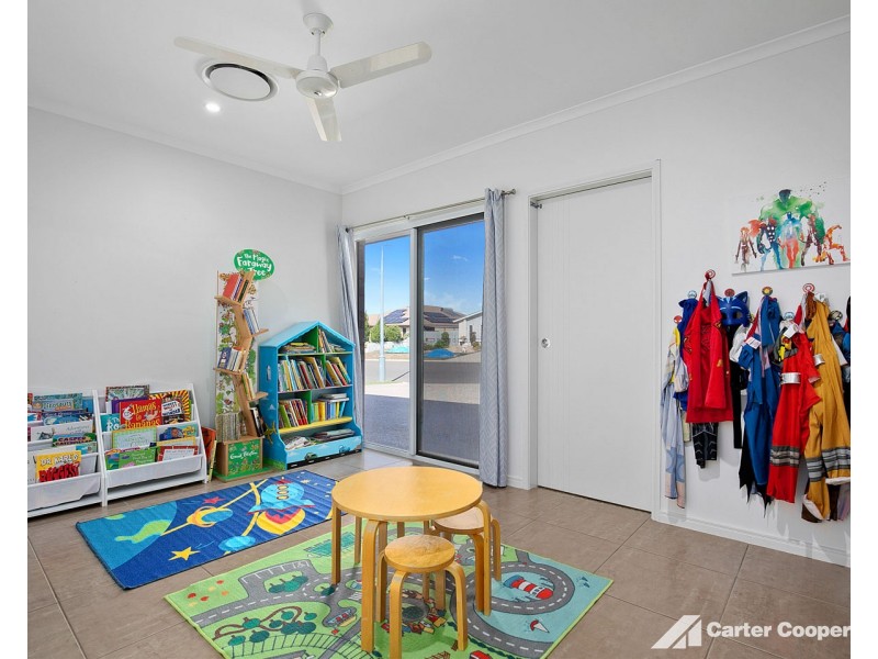 11 Duke Court, Urraween QLD 4655