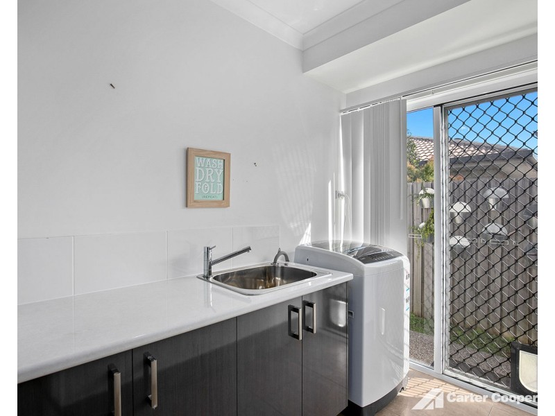 11 Duke Court, Urraween QLD 4655