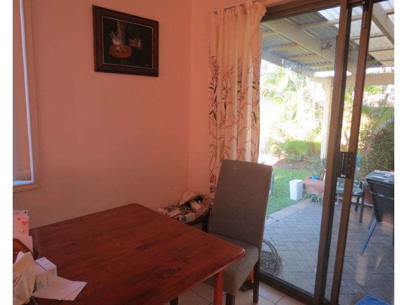 4 Heran Court, Urangan QLD 4655