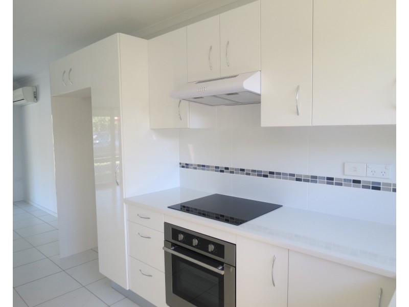 4/97 Freshwater Street, Torquay QLD 4655