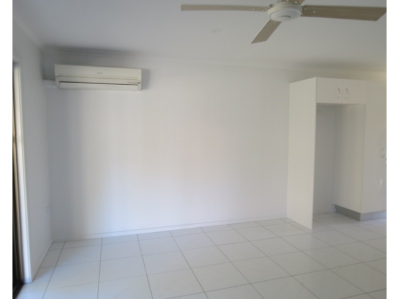 4/97 Freshwater Street, Torquay QLD 4655