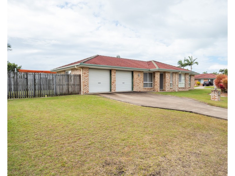 1 Elliot Court, Eli Waters QLD 4655