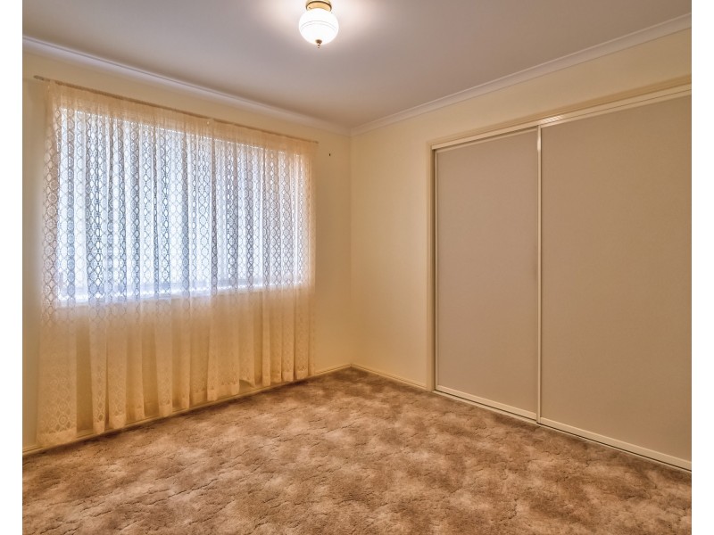 1 Elliot Court, Eli Waters QLD 4655
