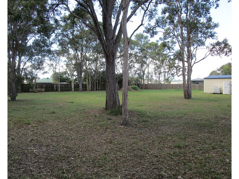 2/12 Ironbark Street, Kawungan QLD 4655