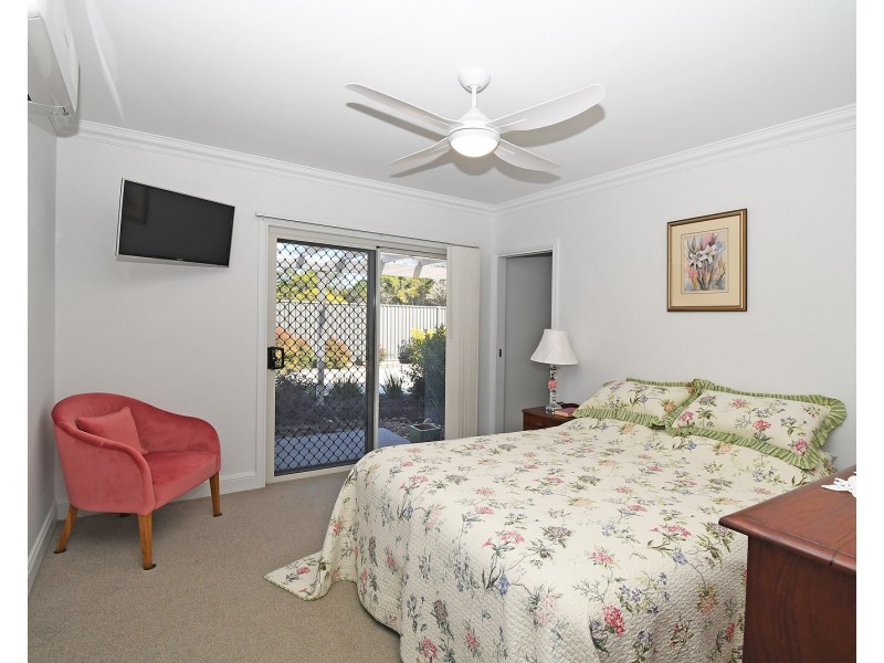 9 Bonita Court, Urangan QLD 4655