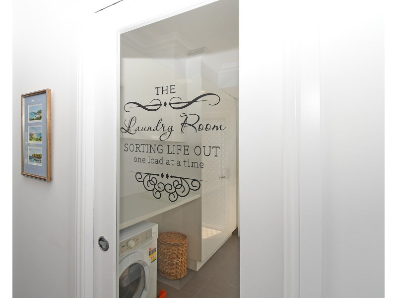 9 Bonita Court, Urangan QLD 4655