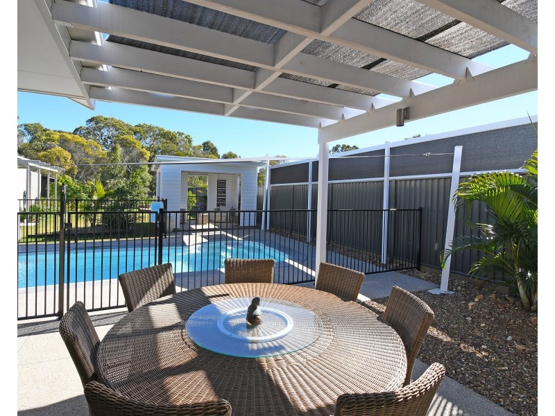 9 Bonita Court, Urangan QLD 4655