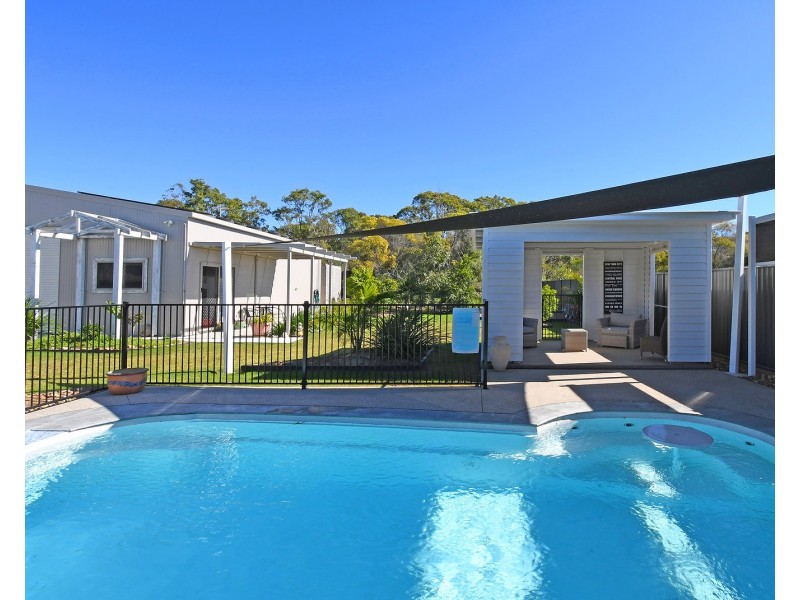 9 Bonita Court, Urangan QLD 4655