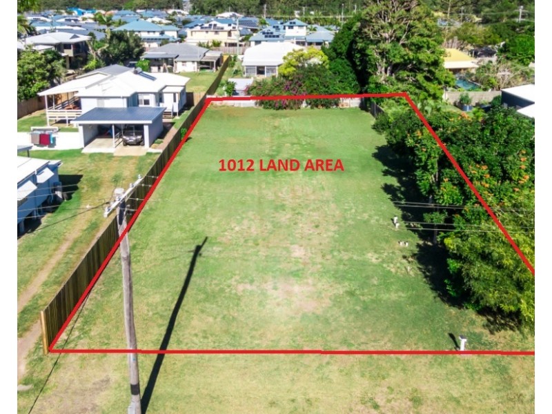 45 Shell Street, Urangan QLD 4655