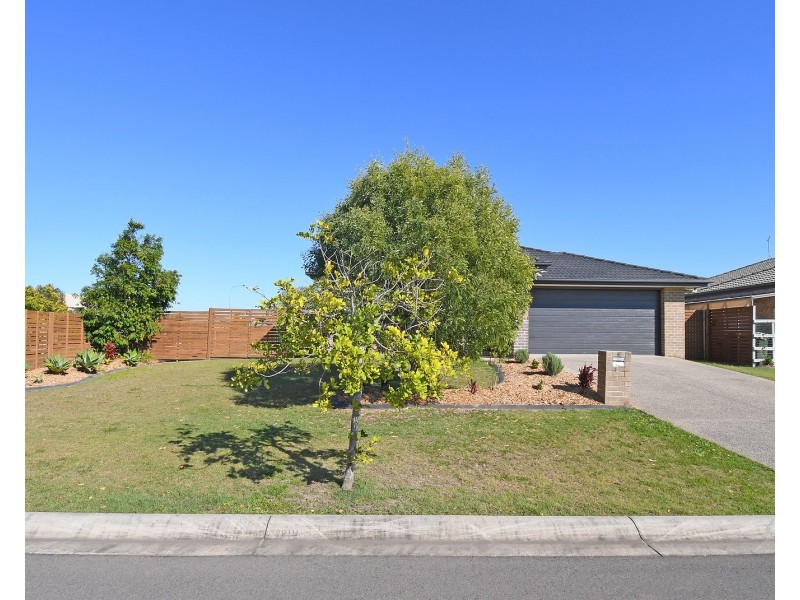 4 Mawson Court, Urraween QLD 4655