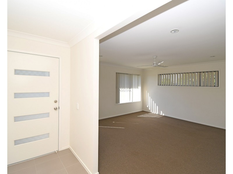 4 Mawson Court, Urraween QLD 4655
