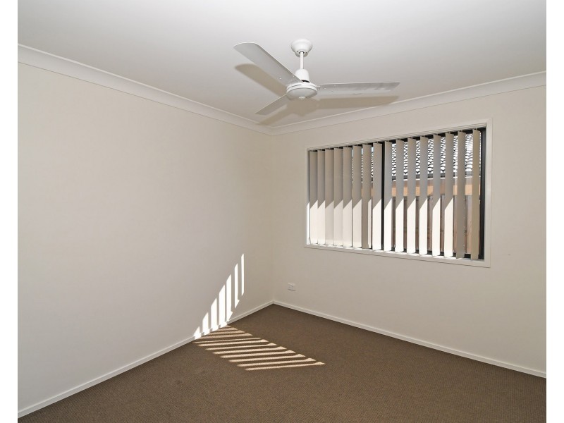 4 Mawson Court, Urraween QLD 4655