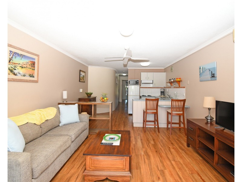 20/386 Esplanade, Torquay QLD 4655