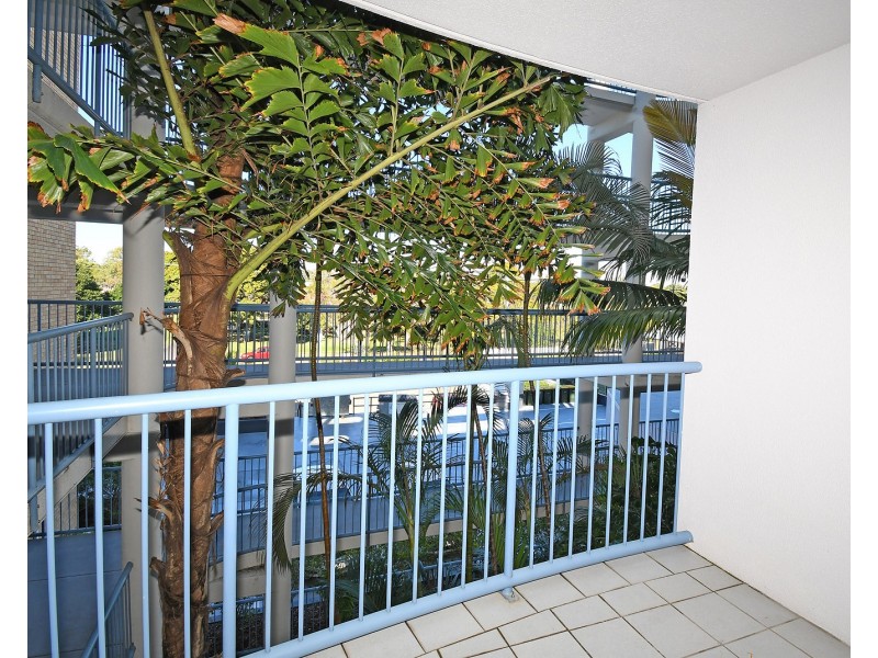 20/386 Esplanade, Torquay QLD 4655