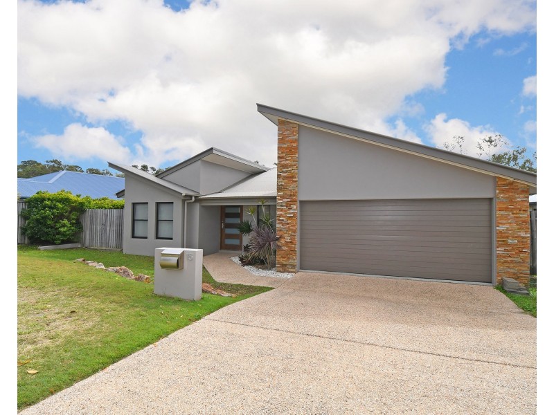 15 Bay Breeze Close, Wondunna QLD 4655